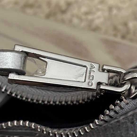 Aldo Silver Rhinestone Purse NWOT - Picture 3 of 8